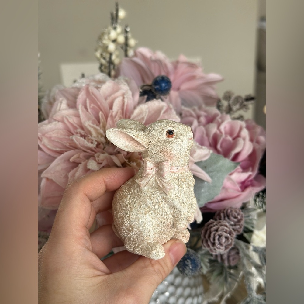 Vintage small Easter bunny